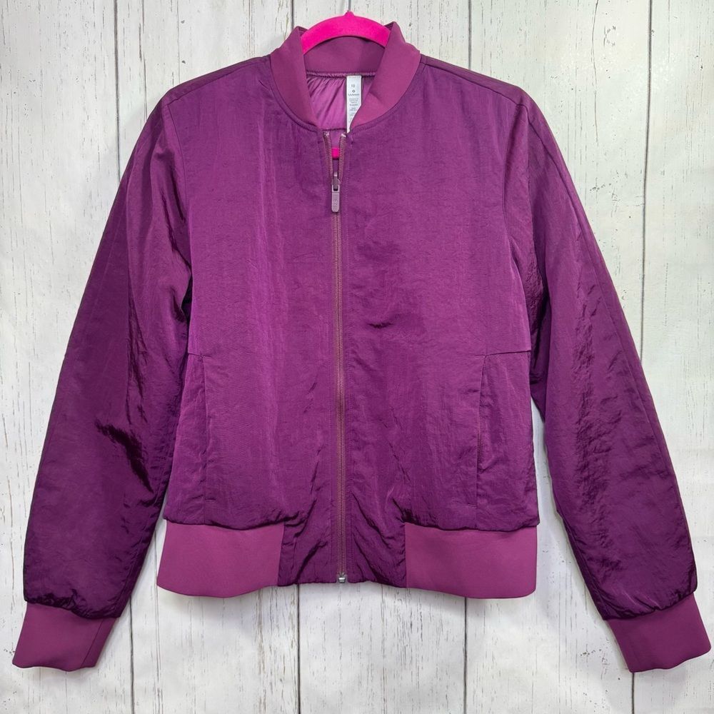 Lululemon Purple Bomber Jacket Zip Up Athleisure Lightweight Size 10 Mimimalist